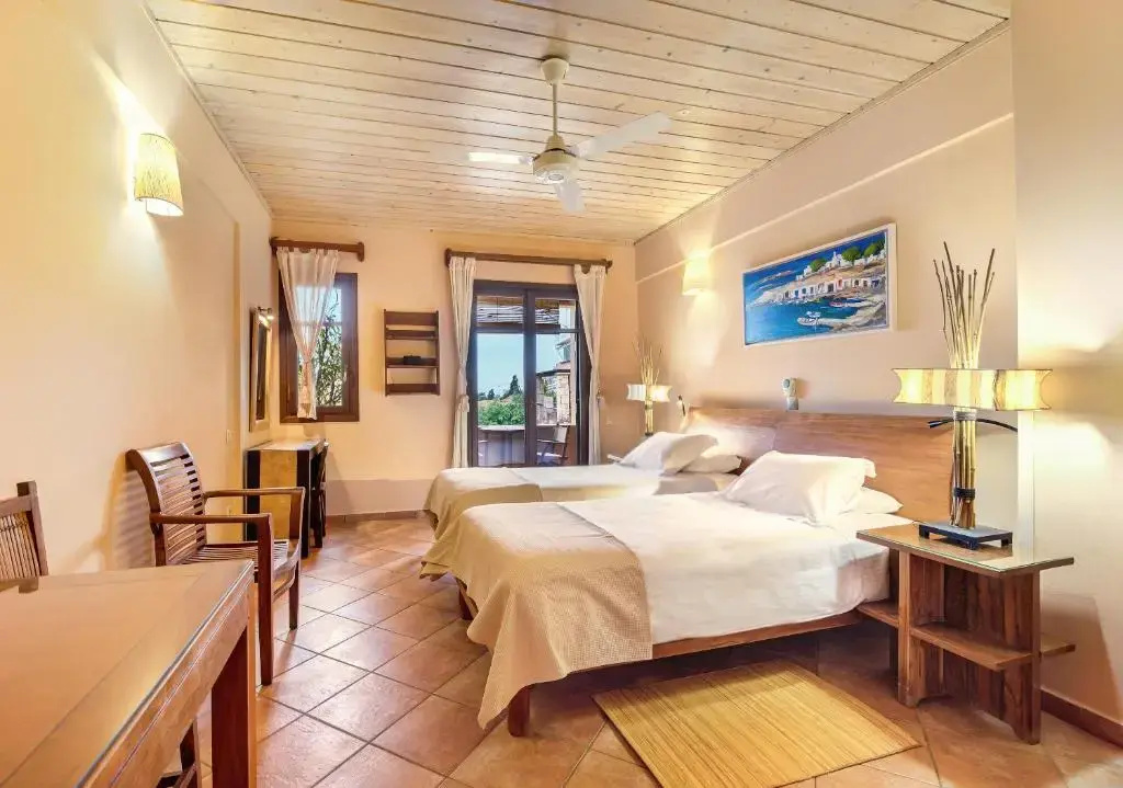 Superior Double room with sea view (twin beds)
