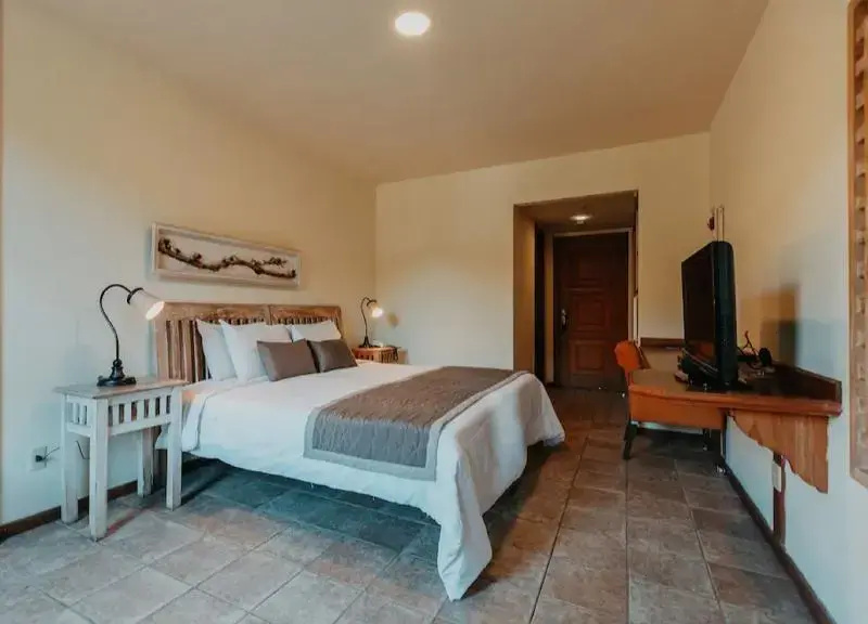 Standard Double room with balcony (full double bed)