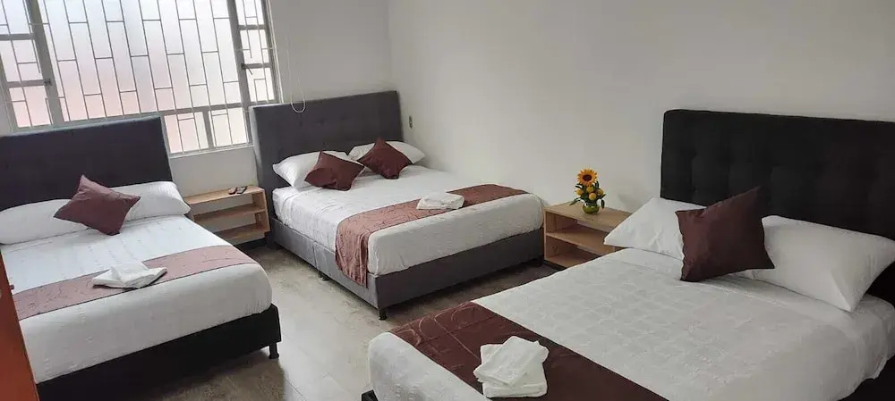 Standard Triple room