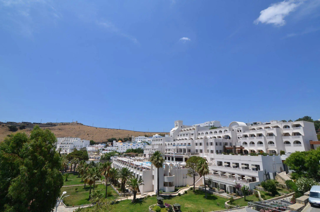 Hotel photo 30