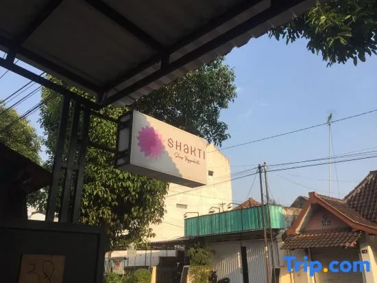 Shakti Sleep Yogya