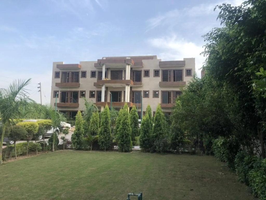 Shivam Lodge