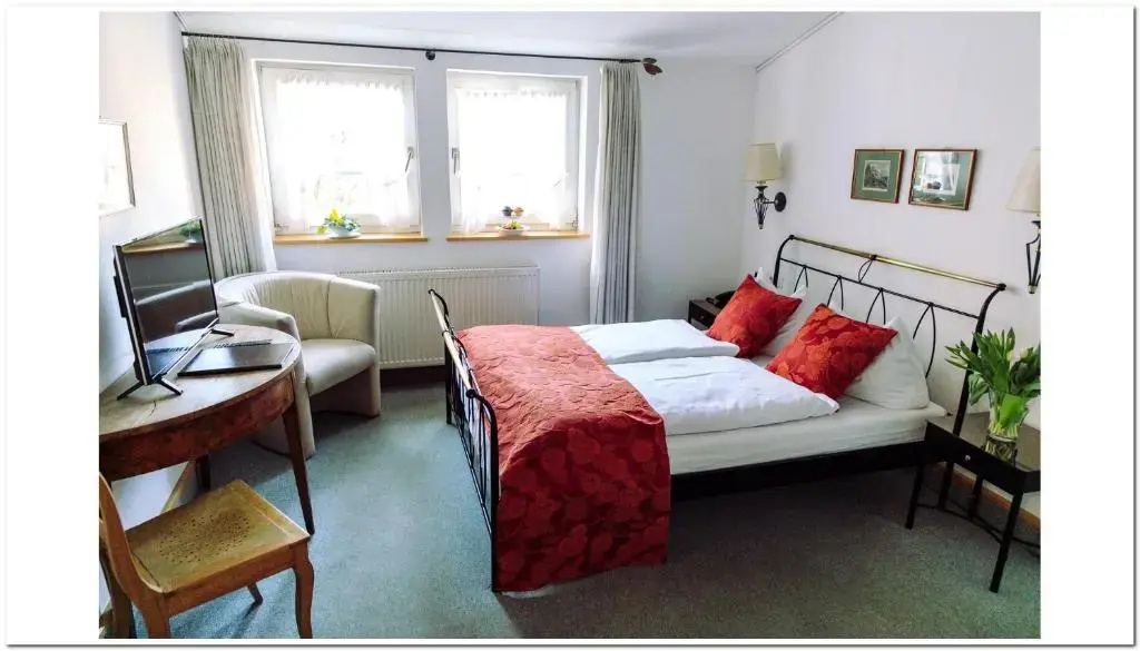 Hotel Landgasthof Zum Weissen Schwanen - Chambres