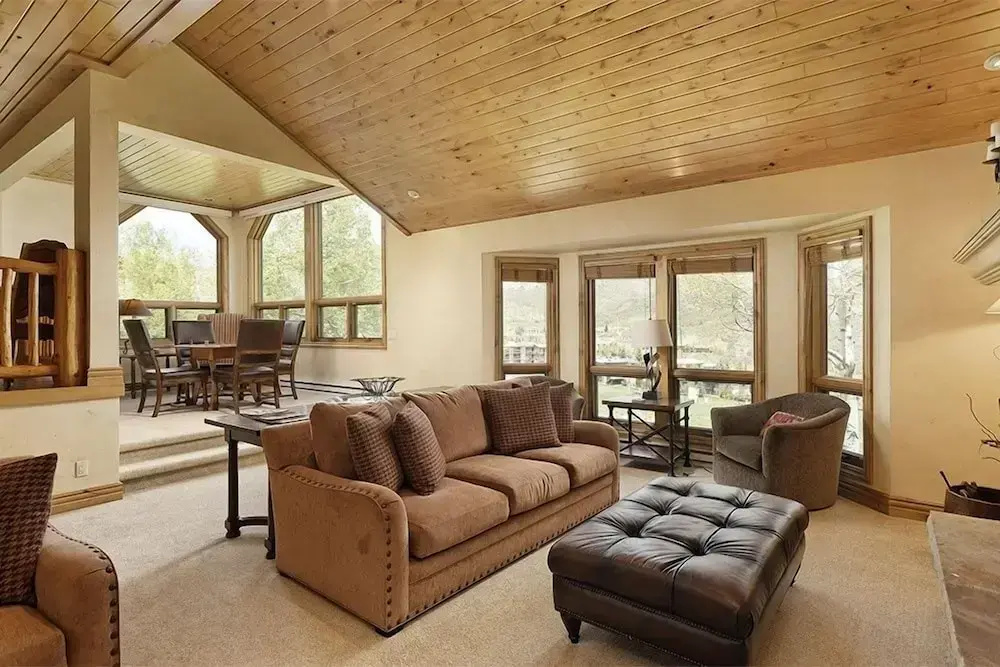 Fanny Hill Mountain Townhome Near Village Mall by The Woodrun V Townhouses by RedAwning
