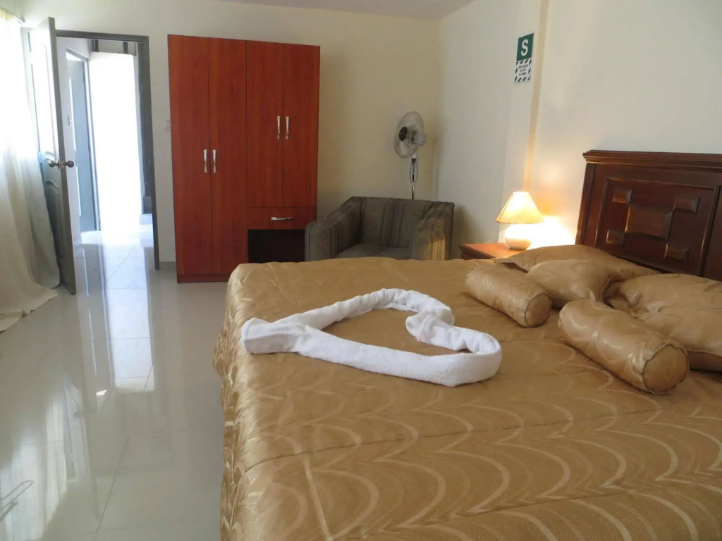 Hotel photo 12
