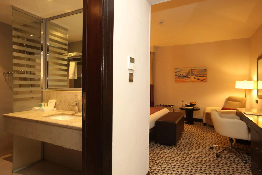 Golden Tulip Hail — фото 6