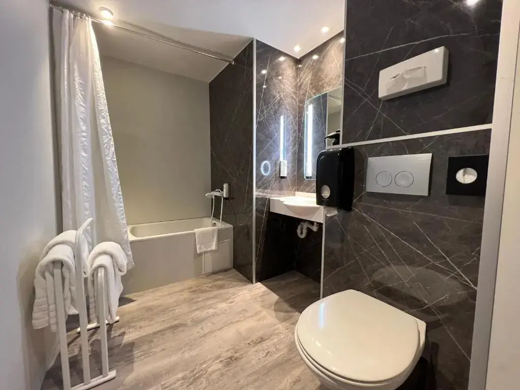 Logis Hotel Restaurant des Acacias Lille Tourcoing - Chambres