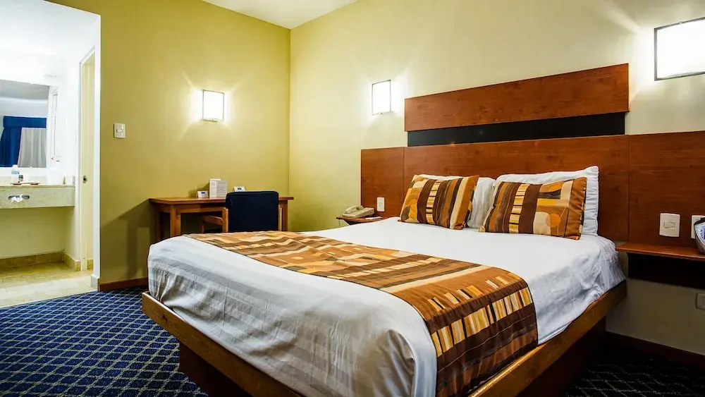 American Inn Hotel & Suites Hidalgo del Parral - Chambres