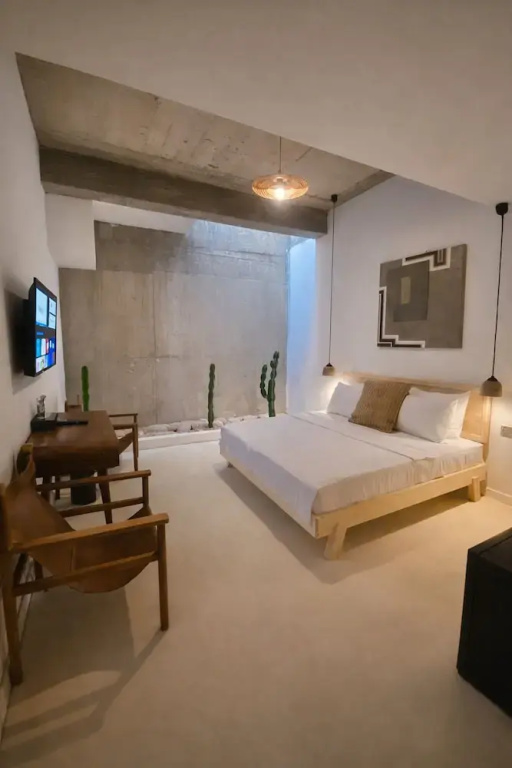 Economy room
