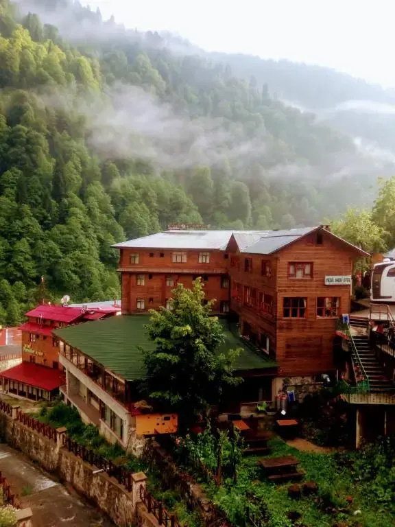 Ayder Yesilvadi Otel