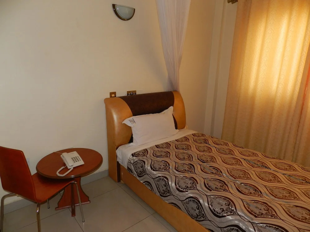Hotel Jfrigh - Chambres