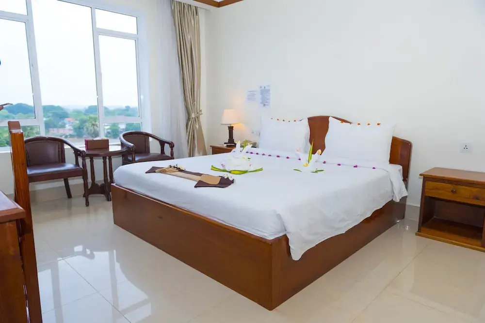 Standard Double room with river view (twin beds)