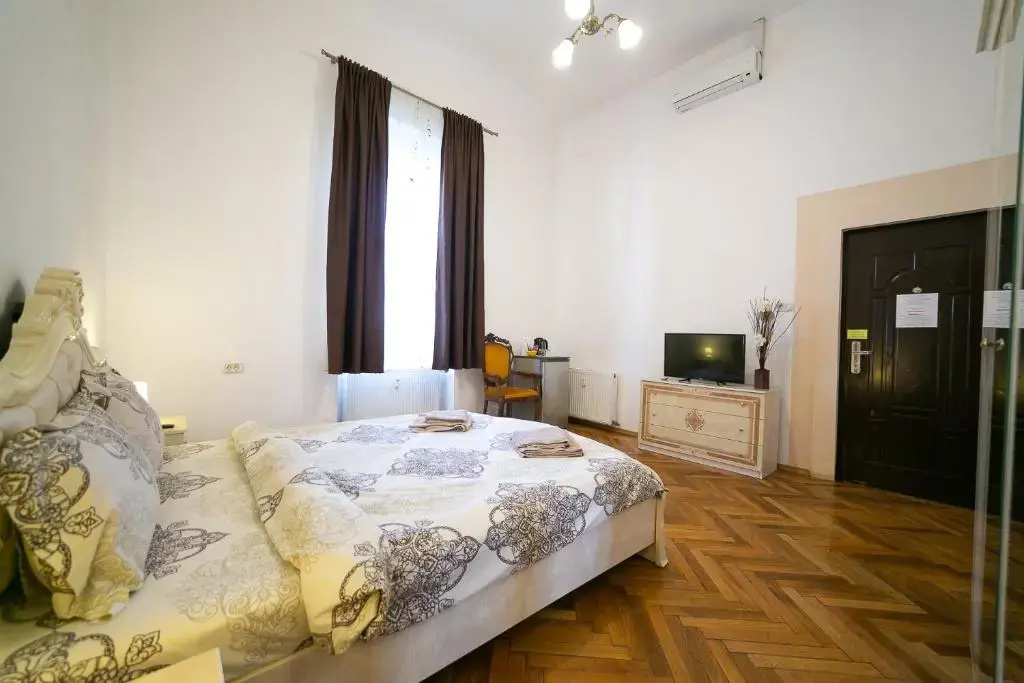 Boul Rosu Residence - Chambres