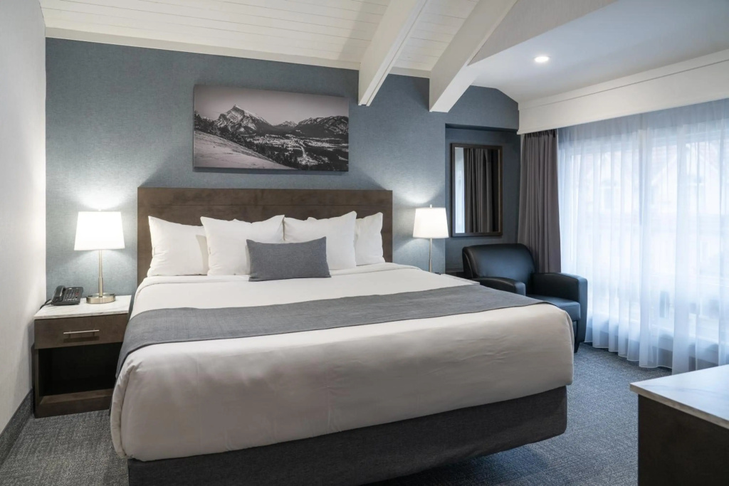 Red Carpet Inn — 3