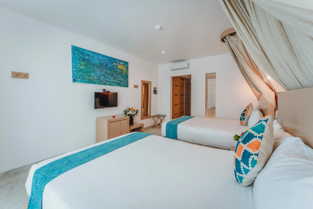 Soho Playa Hotel — 5