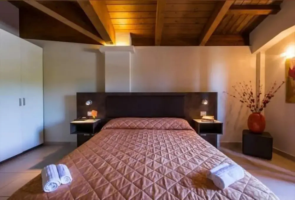 Economy room