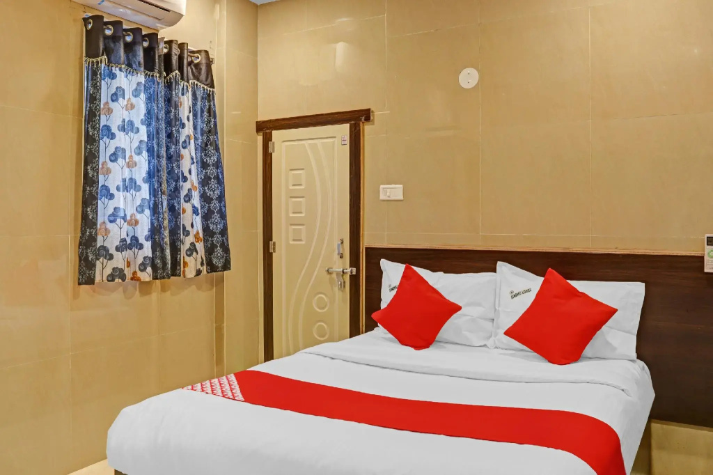 Sindhu Lodge by OYO Rooms