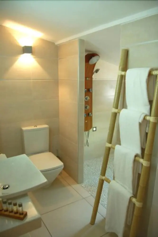 Suite with balcony