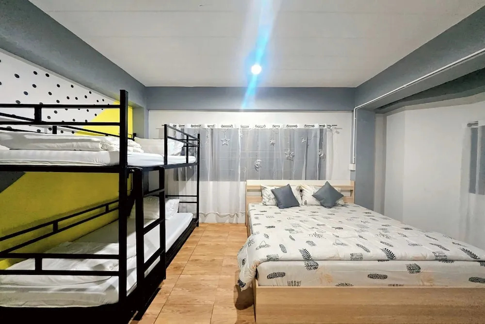 Me U Hostel — 4