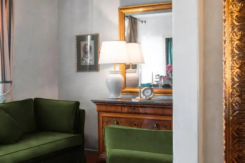 Relais Dell''Orologio - Chambres