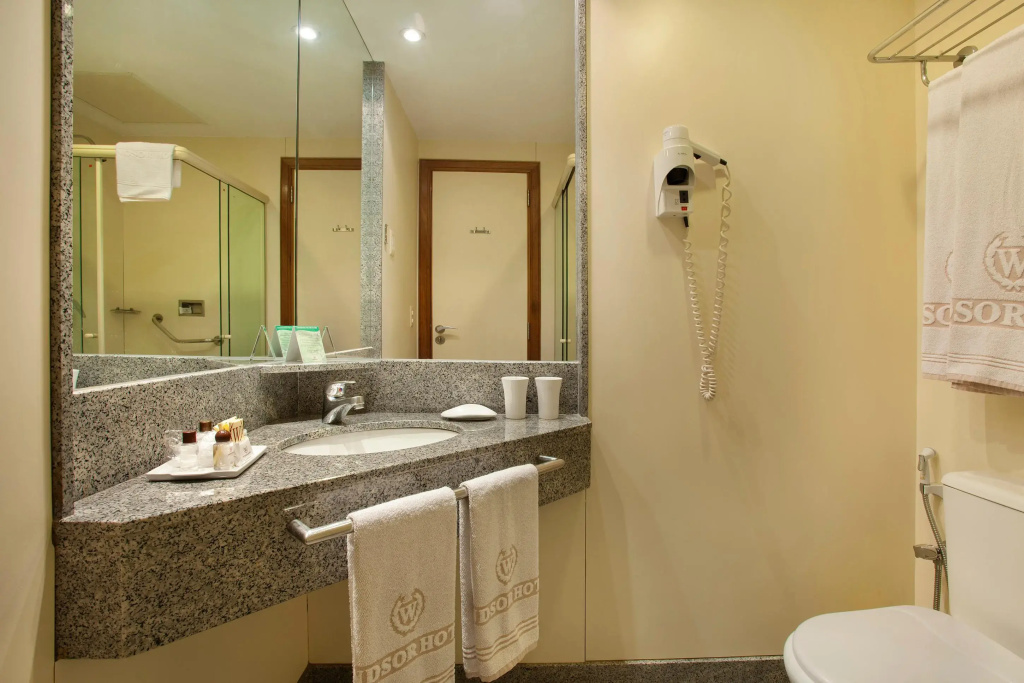 Windsor Asturias Hotel - Général