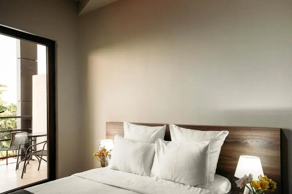 Economy room