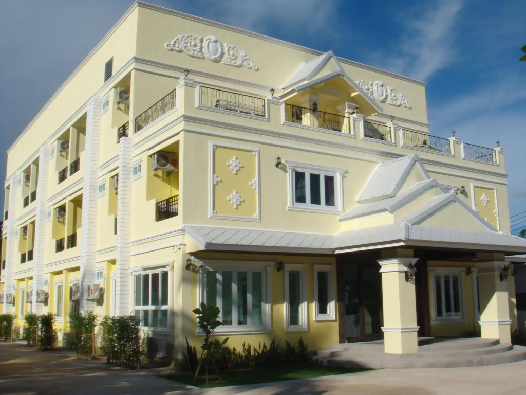 The target residence & resort