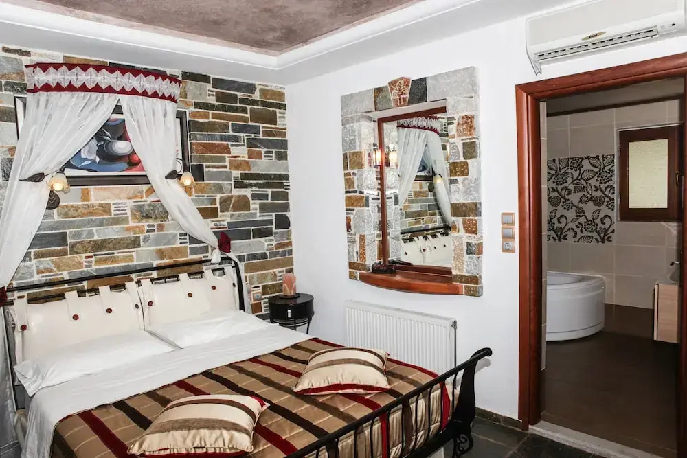 Superior Suite with balcony and beachfront