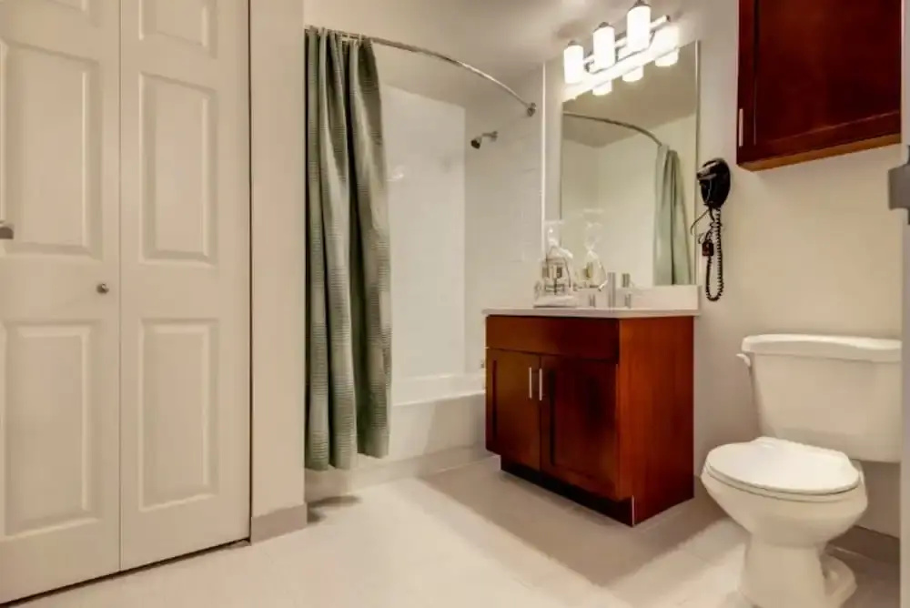 Global Luxury Suites at Commodore Drive - Général