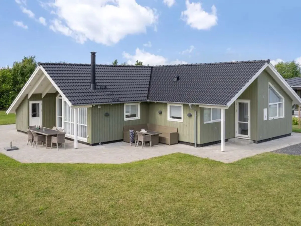 "Soffi" - 950m from the sea in SE Jutland