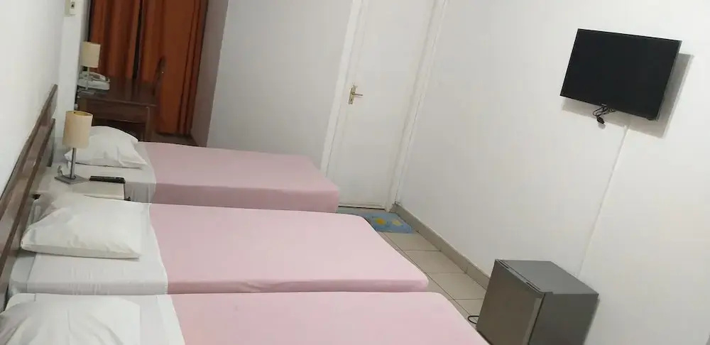 Pensao Martins - Chambres