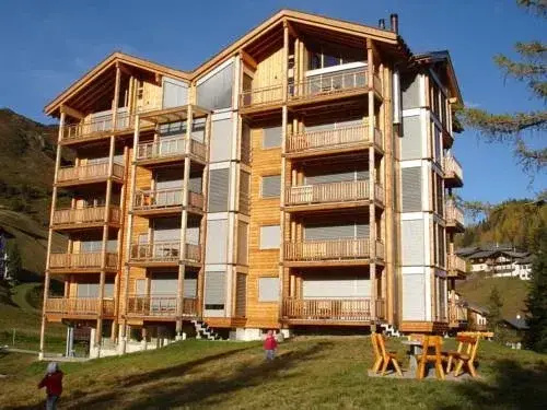 Bella Vista / Mönch - INH 25646