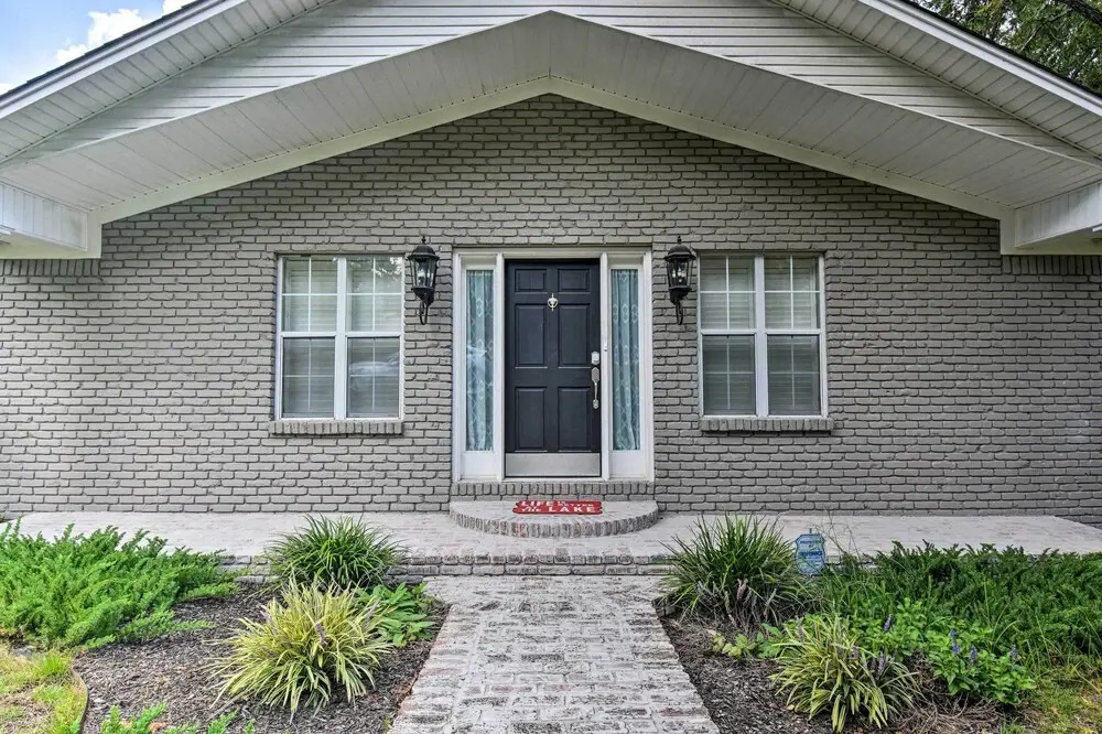 Lakefront Home w/ Private Dock in Hot Springs!