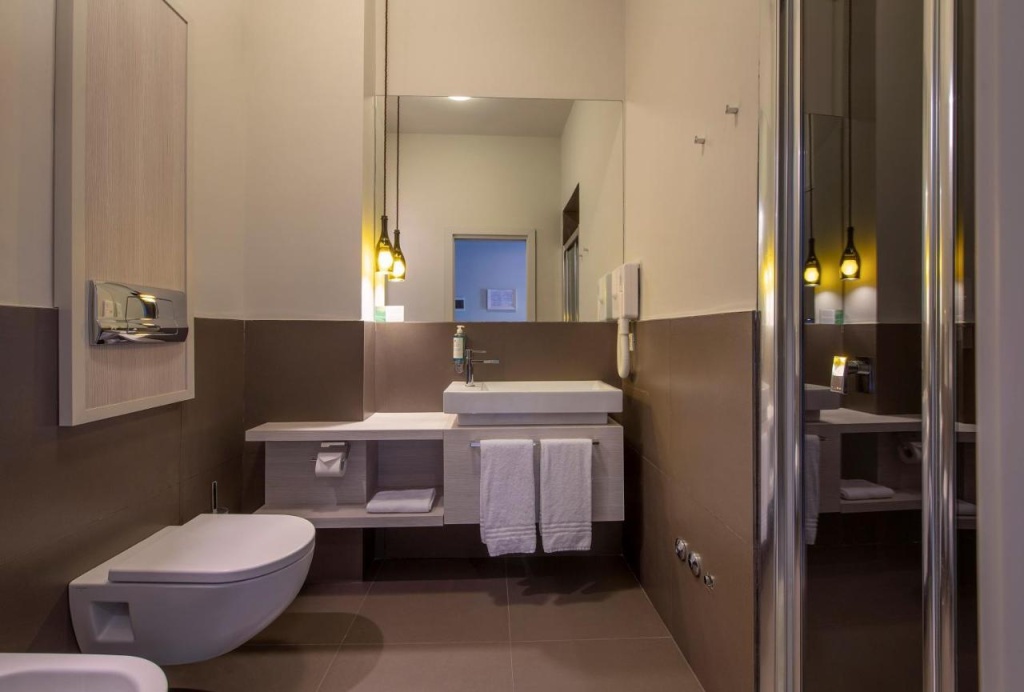 Hotel photo 18