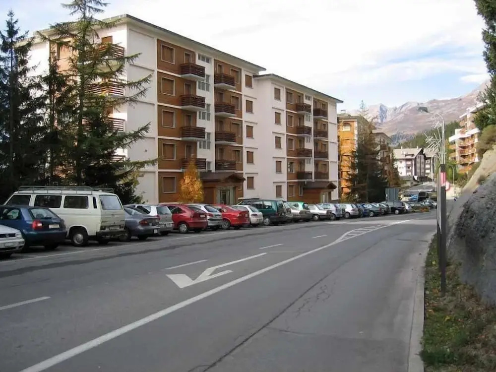 3 Bedrooms Family Apartment