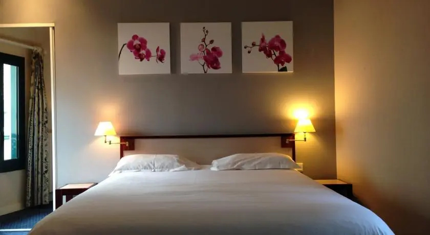 Hotel dAleth — 4