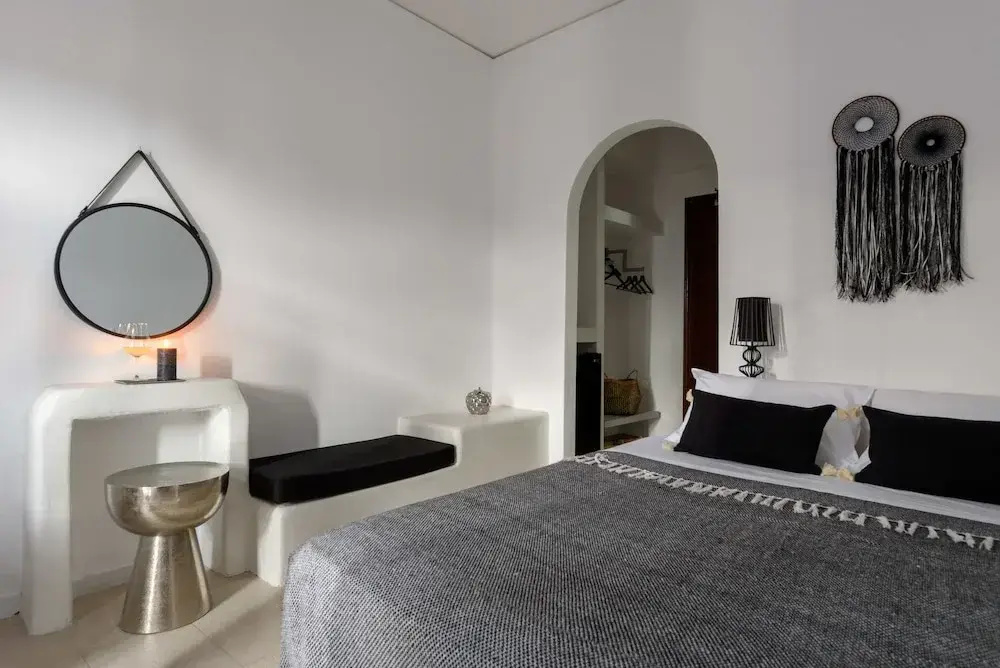 Standard Basement room with balcony