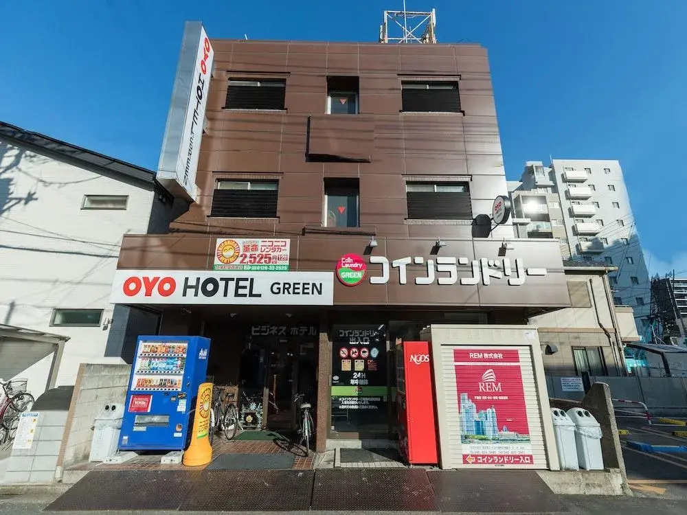OYO 44615 Business Hotel Green