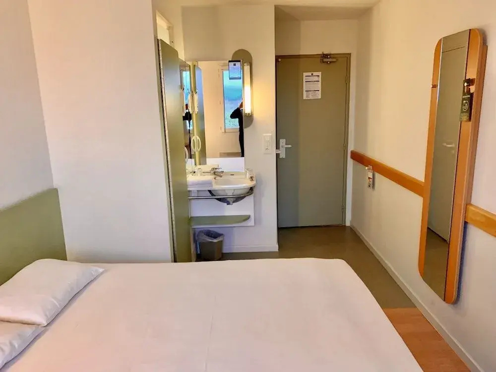 Afficher la photo 6 — ibis budget Concarneau