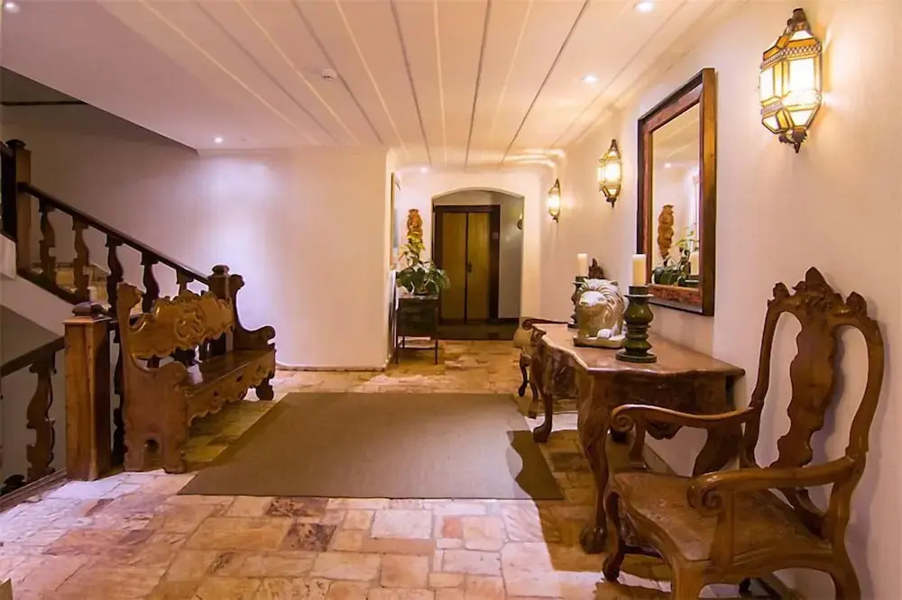 Hotel photo 10