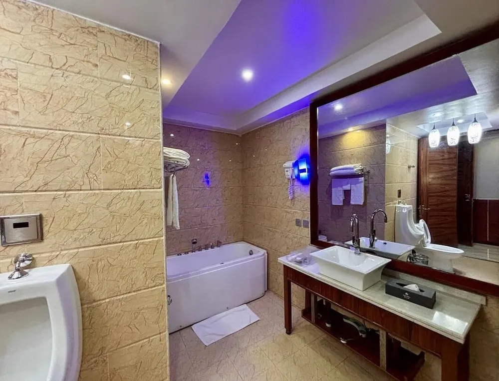 Airport Golden Tulip Hotel. - Chambres