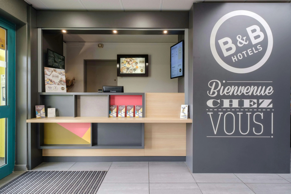 B&B HOTEL Calais Centre Saint-Pierre