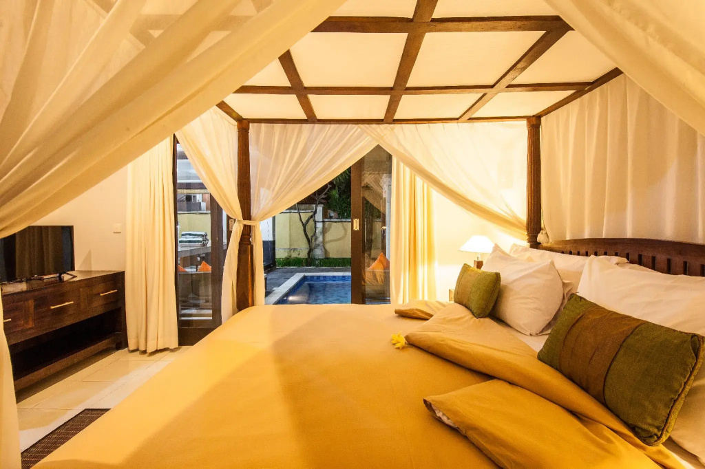 3 Bedrooms Villa