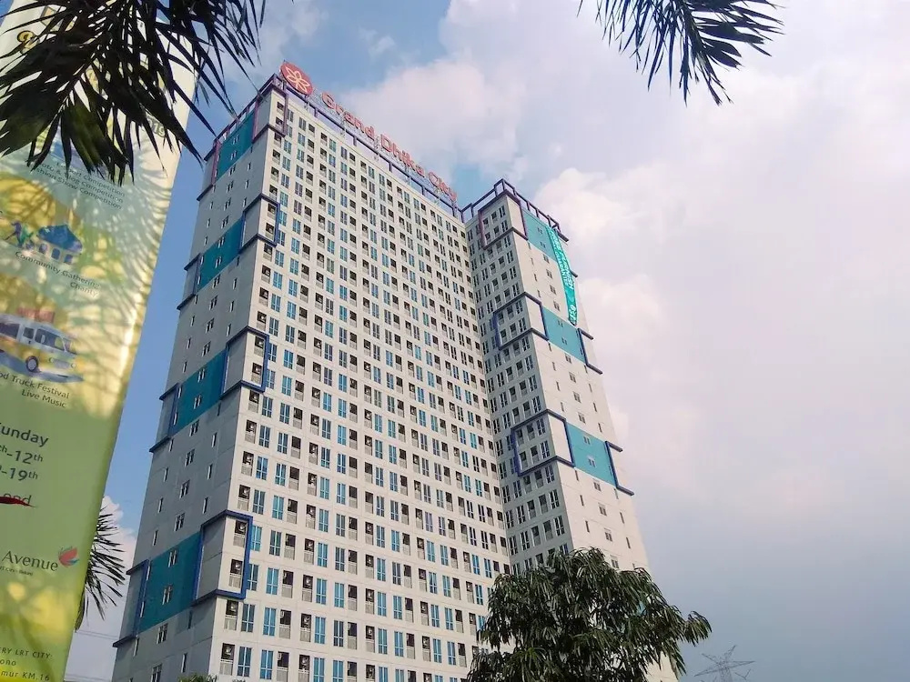 Simply Modern Studio Grand Dhika City Apartment
