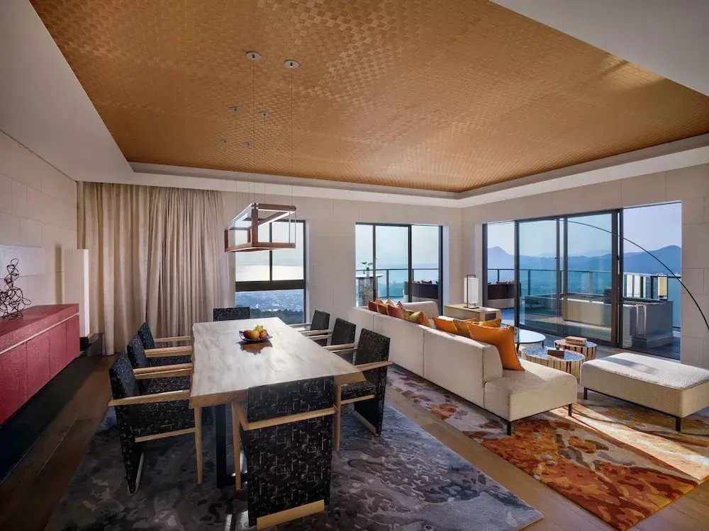 Premium Quadruple room with balcony