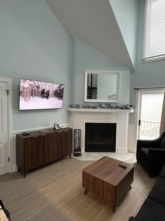 Whistlepunk #43: 1 Bedroom With Loft, Slopeside
