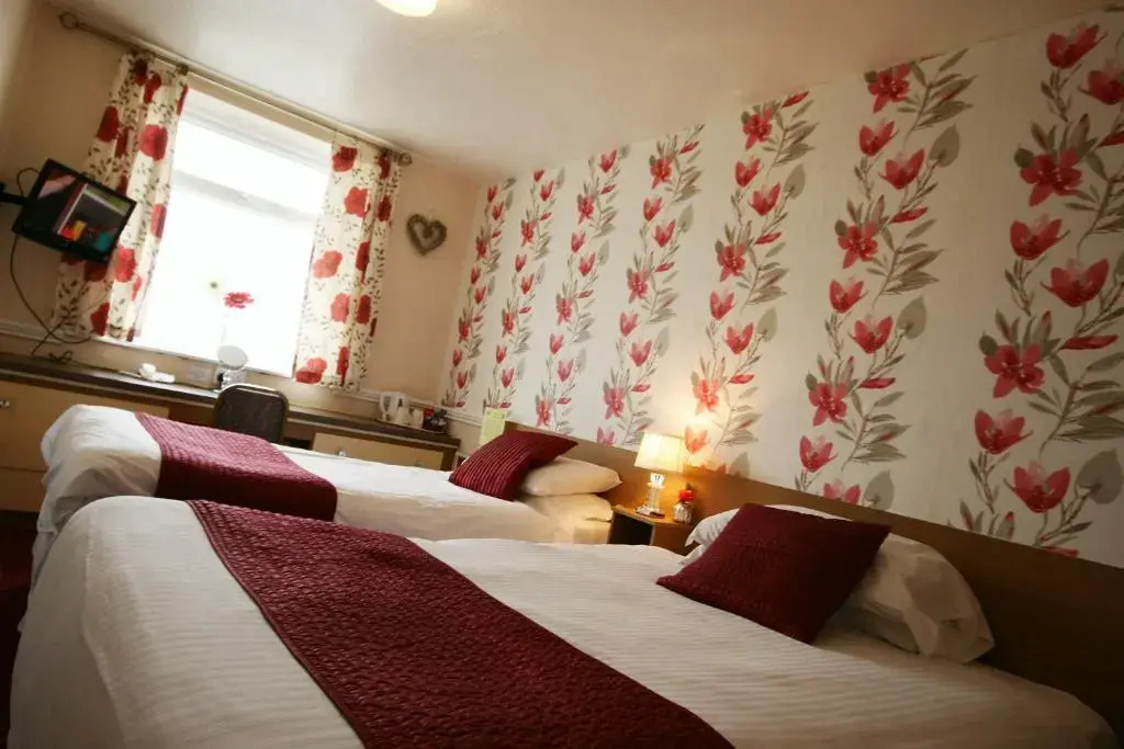 Standard Double room with sea view (twin beds)