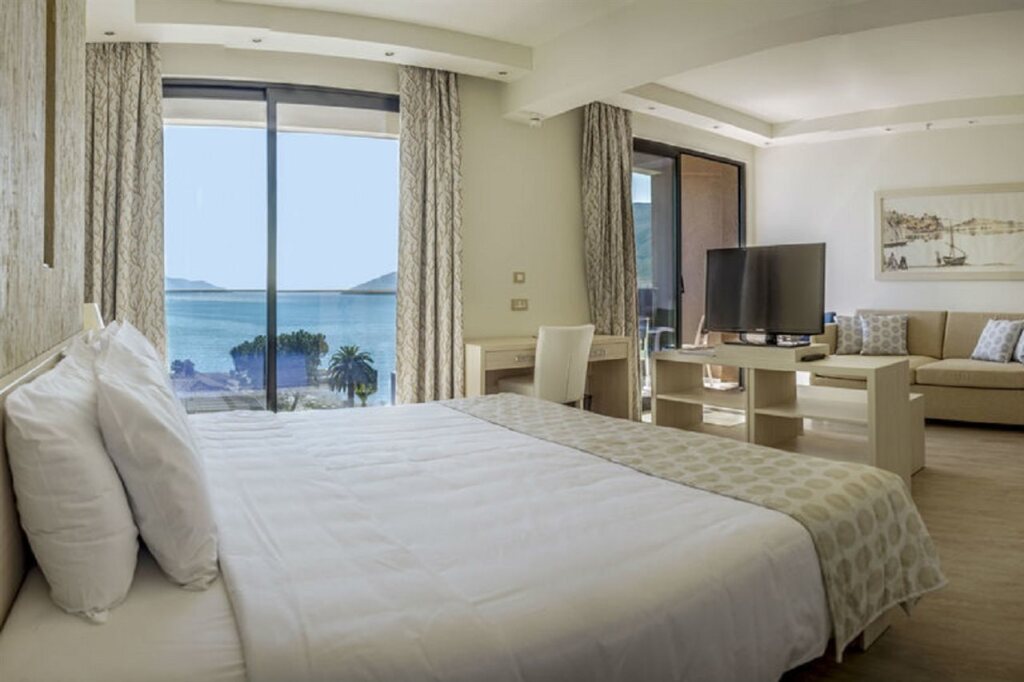 Palmon Bay Hotel & Spa by null