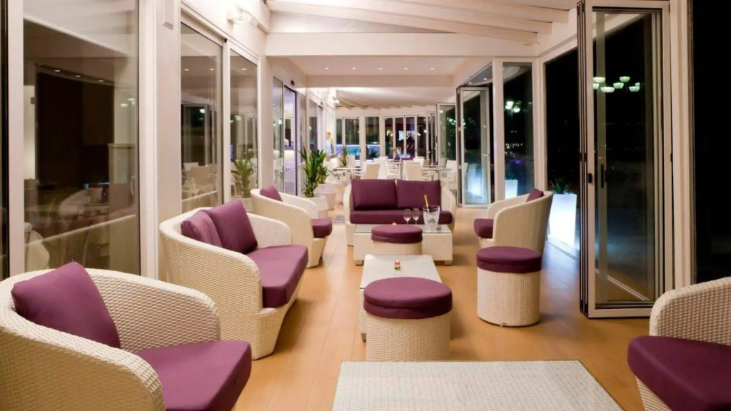 Hotel photo 9