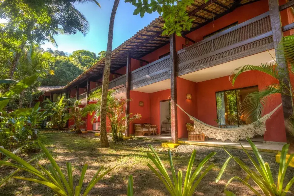 Deluxe Triple Apartment with garden view